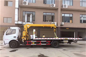 小金附近汽车轮胎更换